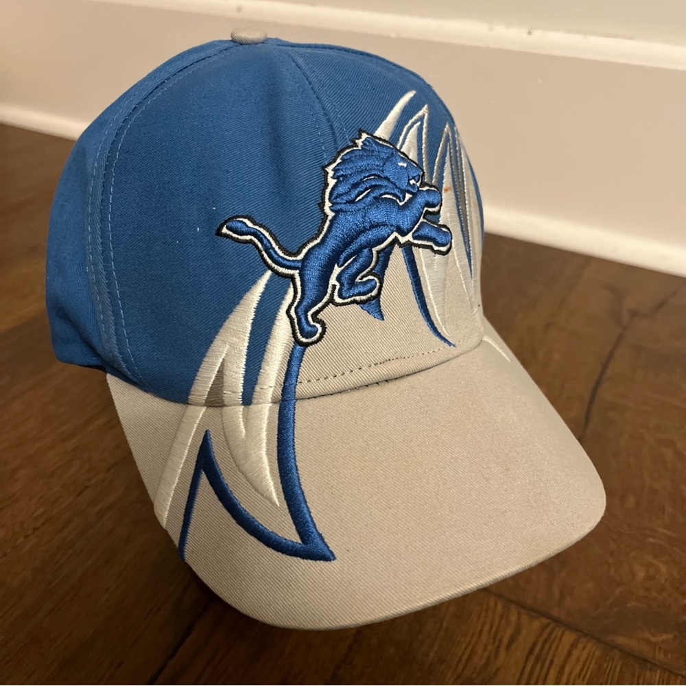 NFL Detroit Lions Sharktooth Into Bill Cap Hat SnapBack Embroidered Mascot Rare